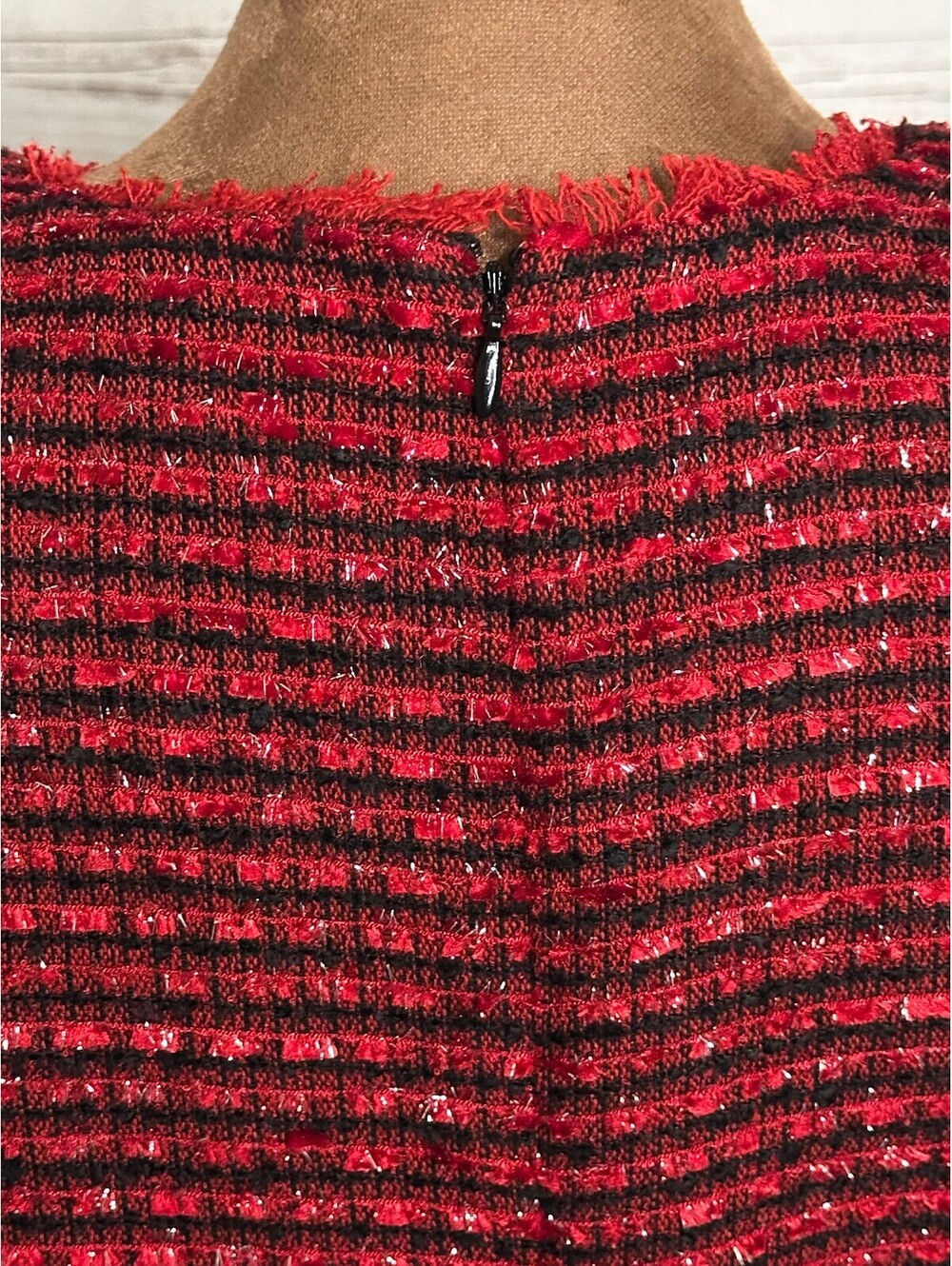 Ann Taylor red black metallic tweed fringe V-neck sleeveless shift dress Size 6 - Picture 5 of 6